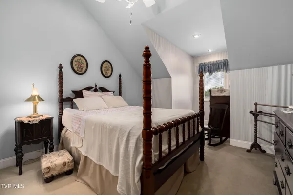 $1,550,000 | 105 Black Thorn Drive, Jonesborough, TN 37659