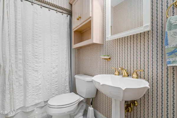 $1,550,000 | 105 Black Thorn Drive, Jonesborough, TN 37659