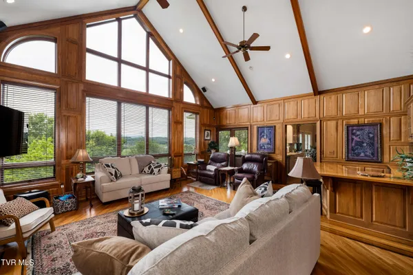 $1,550,000 | 105 Black Thorn Drive, Jonesborough, TN 37659