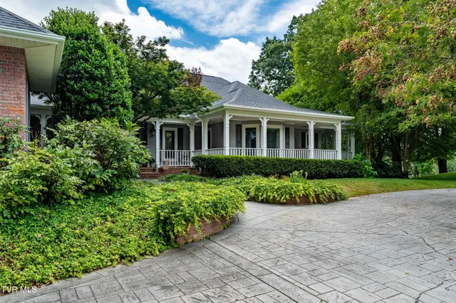 $1,650,000 | 105 Black Thorn Drive, Jonesborough, TN 37659