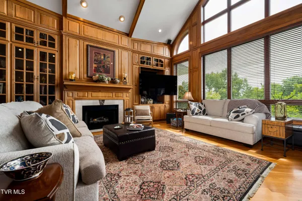 $1,550,000 | 105 Black Thorn Drive, Jonesborough, TN 37659