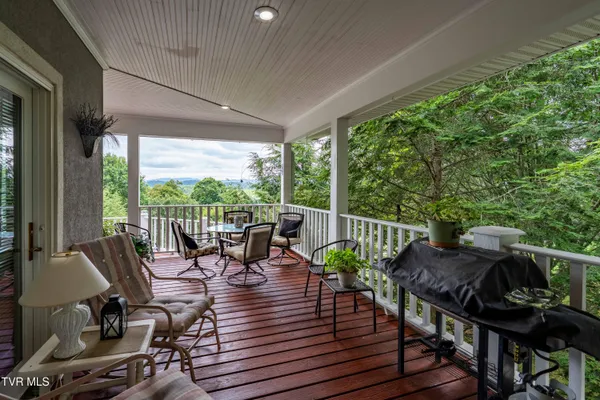 $1,550,000 | 105 Black Thorn Drive, Jonesborough, TN 37659