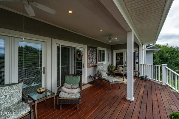 $1,550,000 | 105 Black Thorn Drive, Jonesborough, TN 37659