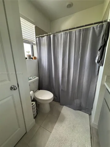 $2,850 | 466 Northeast 12th Street, Florida City, FL 33034