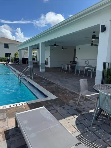 $2,850 | 466 Northeast 12th Street, Florida City, FL 33034