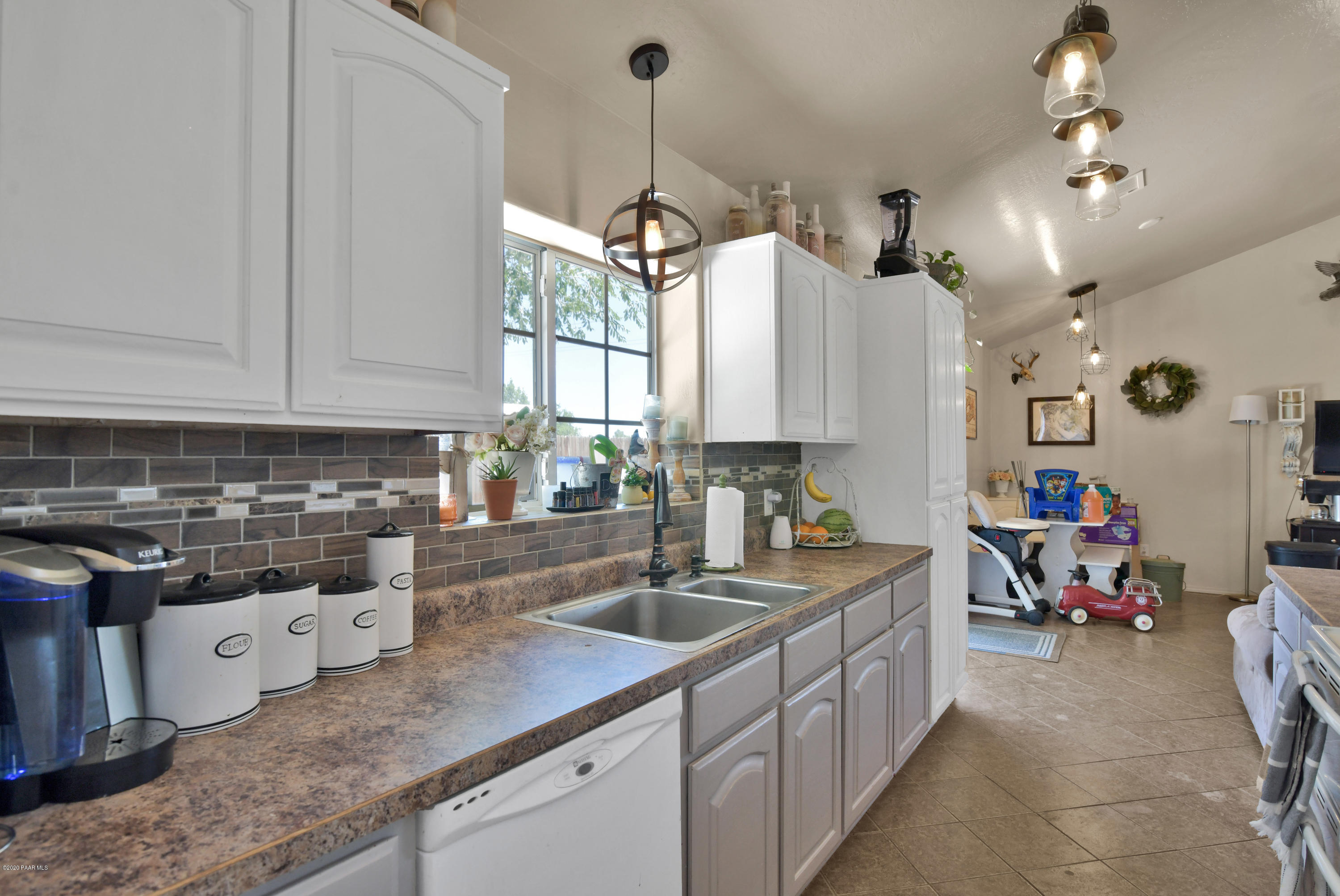 1990 Fox Road Chino Valley, AZ 86323 - Photo 8 of 23 Kitchen