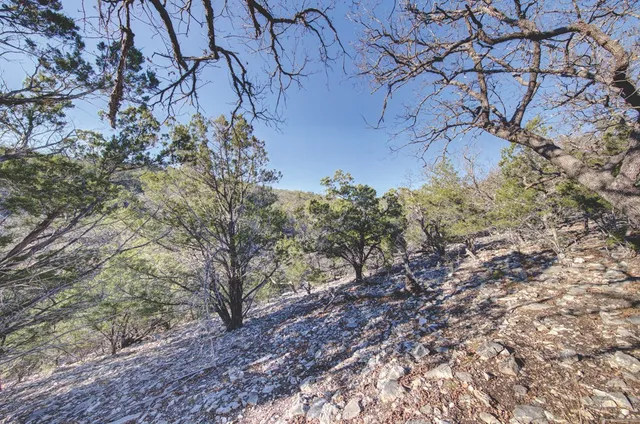 $399,000 | 340 River Bend Road West, Unit 11B, Hunt, TX 78024