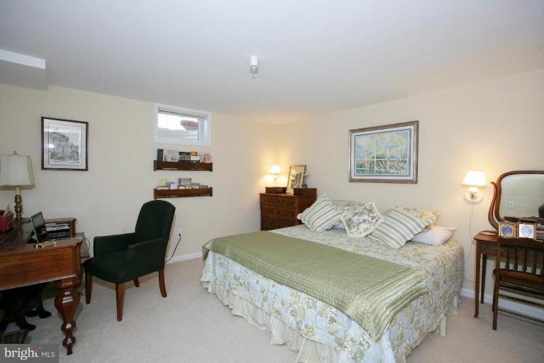 378 Hart Road Gaithersburg, MD 20878 - Photo 22 of 30 Lower Level