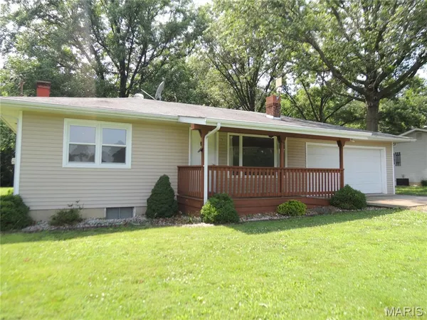 $159,000 | 1291 Red Ball Trail, Greenville, IL 62246