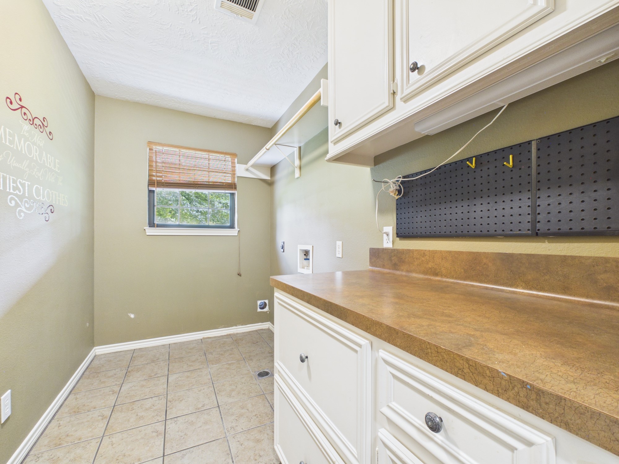 260 West West Ridge Drive Coldspring, TX 77331 - Photo 12 of 17