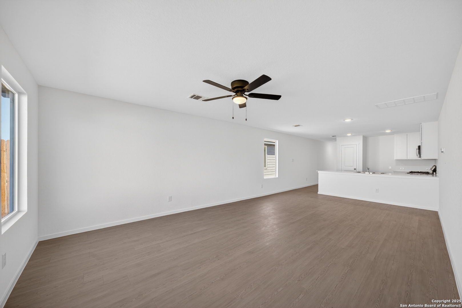 479 Sarah Way Marion, TX 78124 - Photo 8 of 28