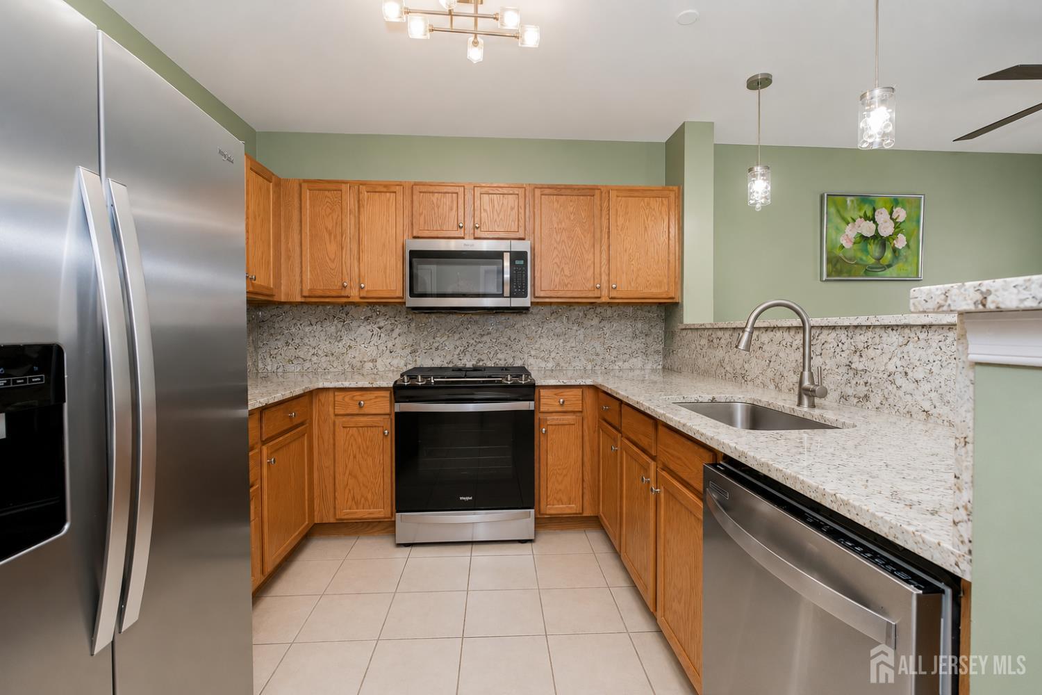 368 Rector Street, Unit 414 Perth Amboy, NJ 08861 - Photo 8 of 21