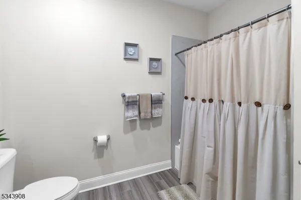 $3,300 | 310 Centennial Avenue, Unit 202, Cranford, NJ 07016