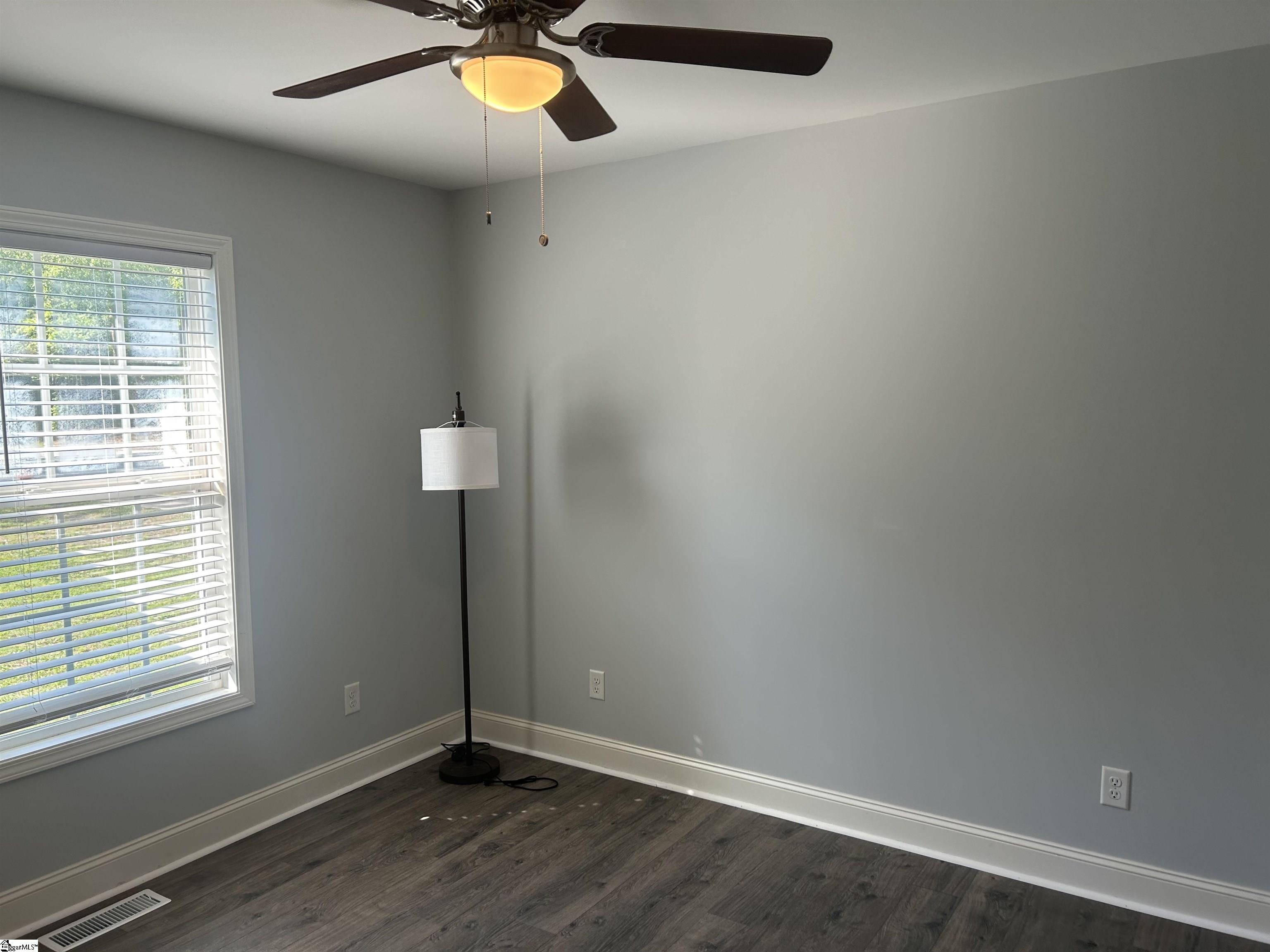 306 Shands Street Clinton, SC 29325 - Photo 29 of 41