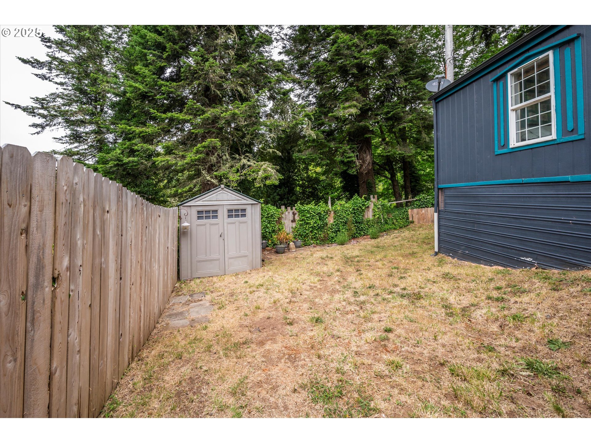 66642 East Bay Road, Unit 76 North Bend, OR 97459 - Photo 6 of 33 Gallery Image 6