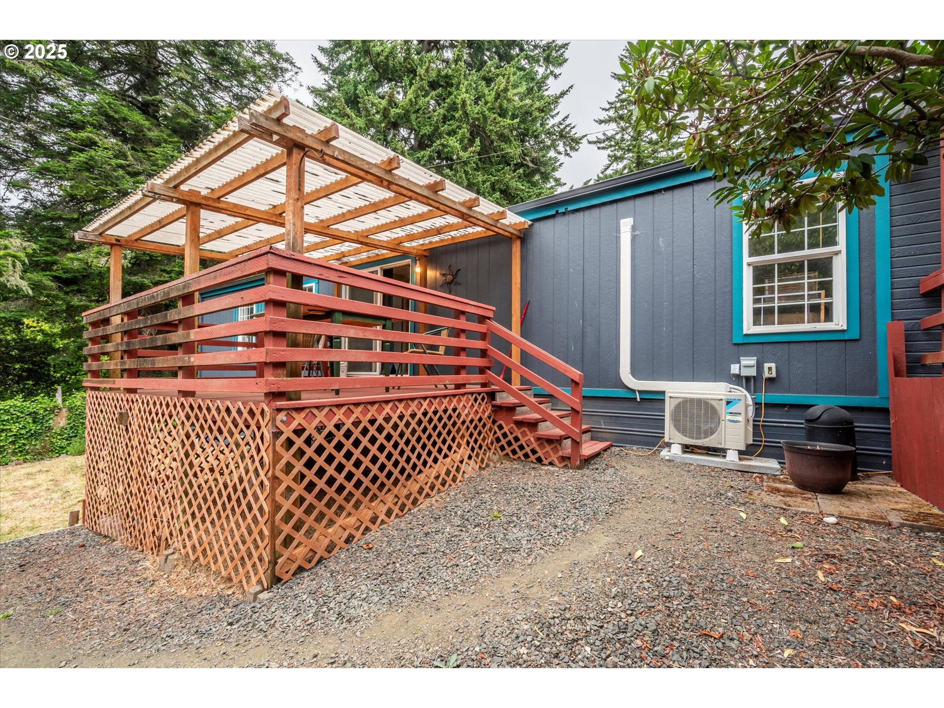 66642 East Bay Road, Unit 76 North Bend, OR 97459 - Photo 8 of 33 Gallery Image 8