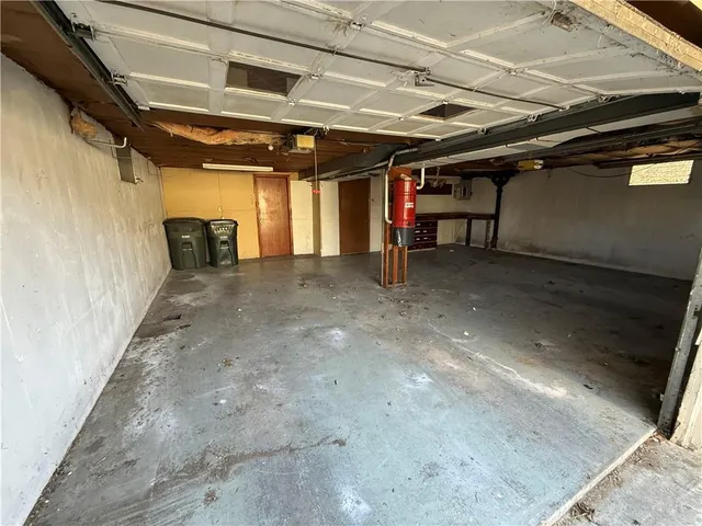 $169,900 | 6518 Sterling Avenue, Raytown, MO 64133