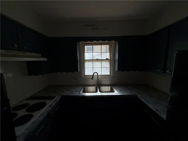 $169,900 | 6518 Sterling Avenue, Raytown, MO 64133