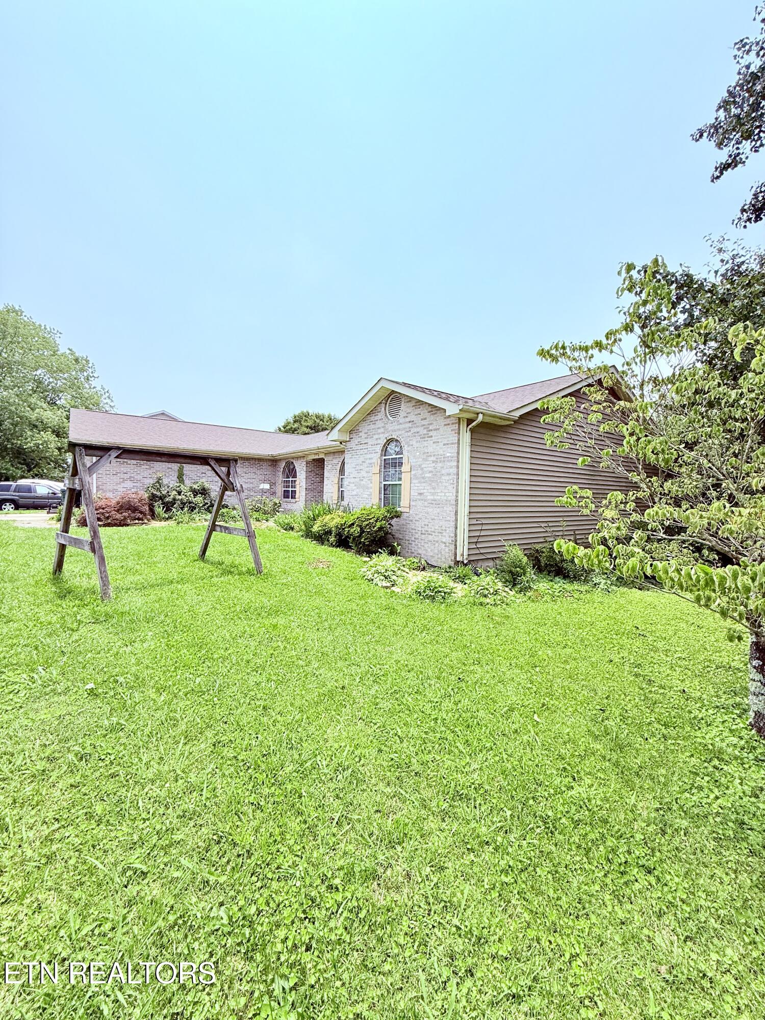 10095 Double Tree Road Knoxville, TN 37932 - Photo 6 of 16 IMG_2683