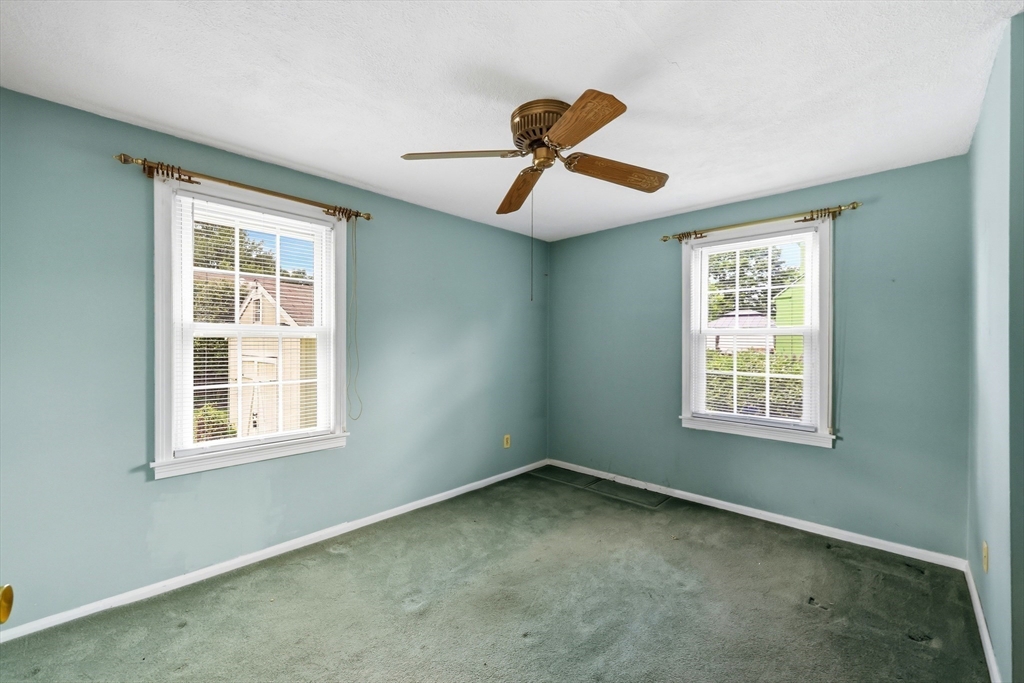 92 Massreco Street Springfield, MA 01109 - Photo 11 of 29