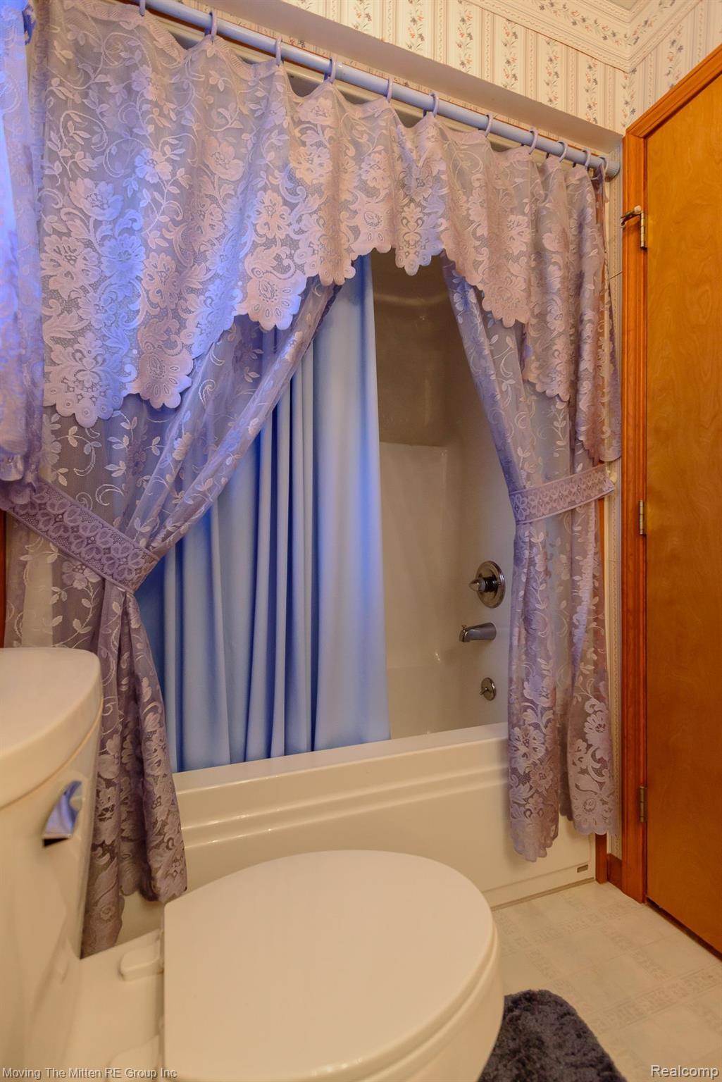 23180 Waltz Road New Boston, MI 48164 - Photo 54 of 64 Gallery Image 54