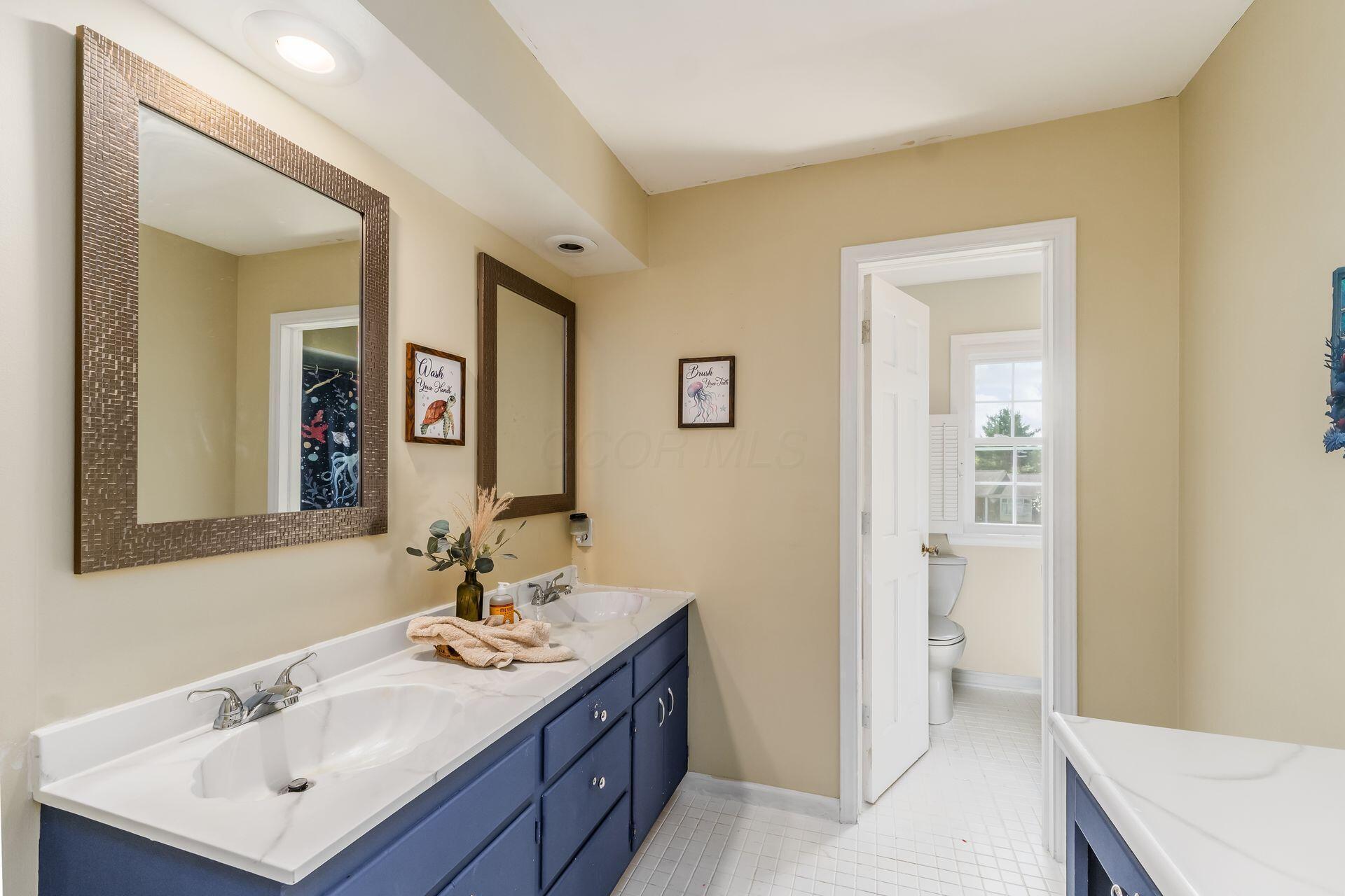 562 Mapleview Lane Circleville, OH 43113 - Photo 20 of 31 021_ - 562 Mapleview Ln - 072
