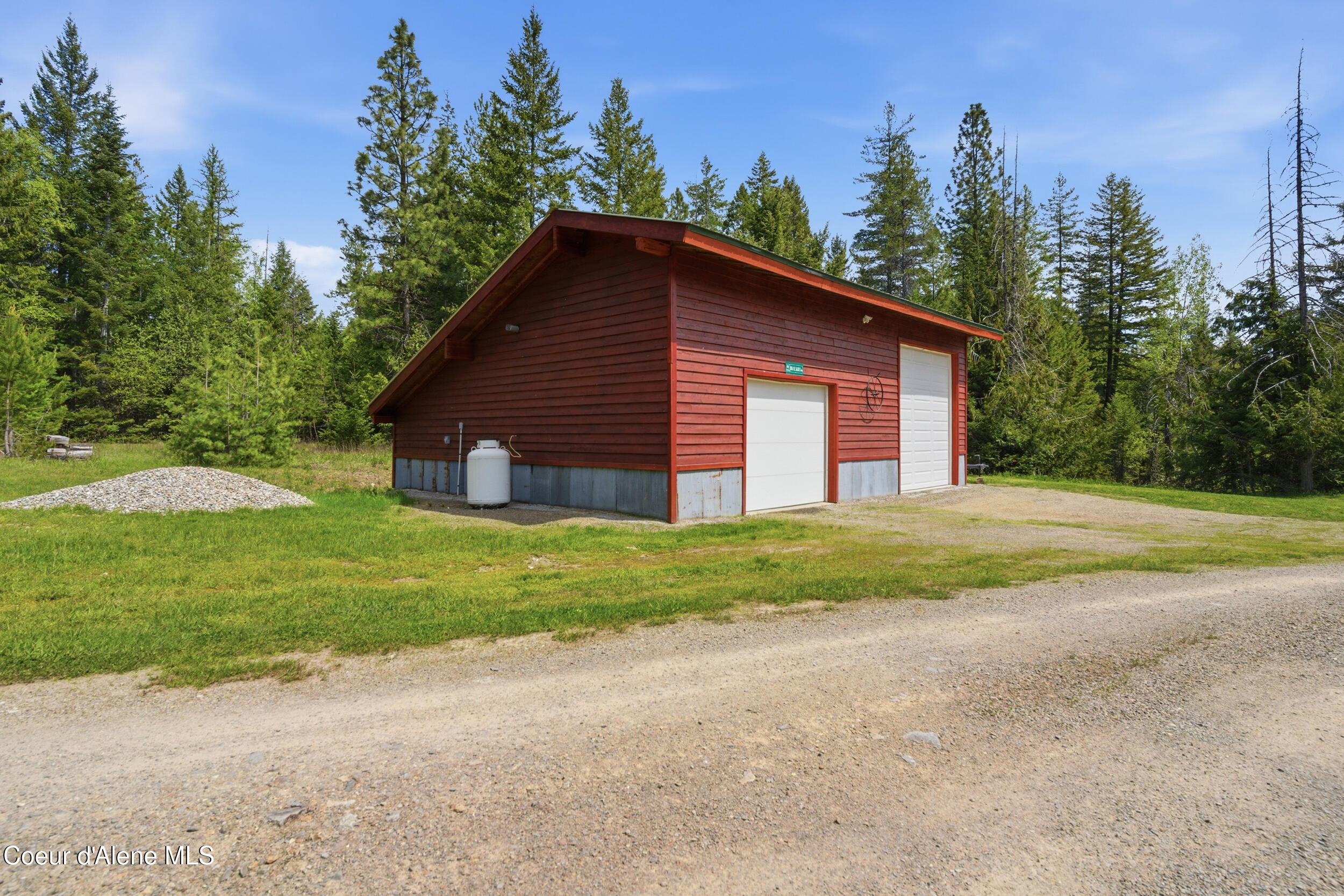 53 Sawtooth Way Sagle, ID 83860 - Photo 51 of 71 30x40 Shop
