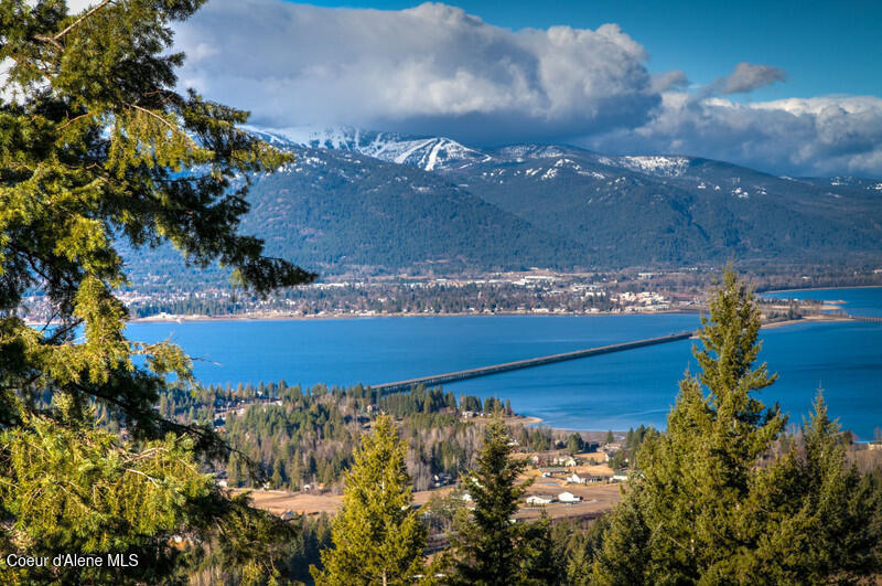 53 Sawtooth Way Sagle, ID 83860 - Photo 65 of 71 Sandpoint is 10 Miles Away