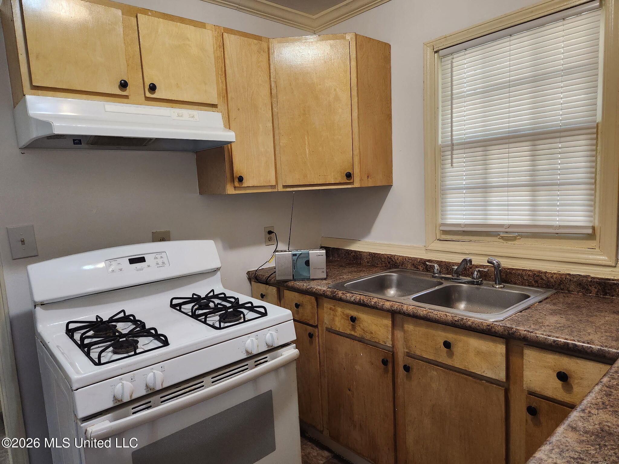 423 Willaman Street Jackson, MS 39209 - Photo 2 of 6 Kitchen