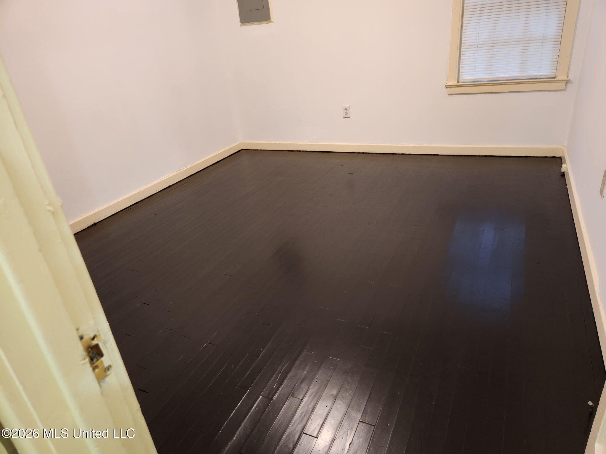 423 Willaman Street Jackson, MS 39209 - Photo 5 of 6 Bedroom