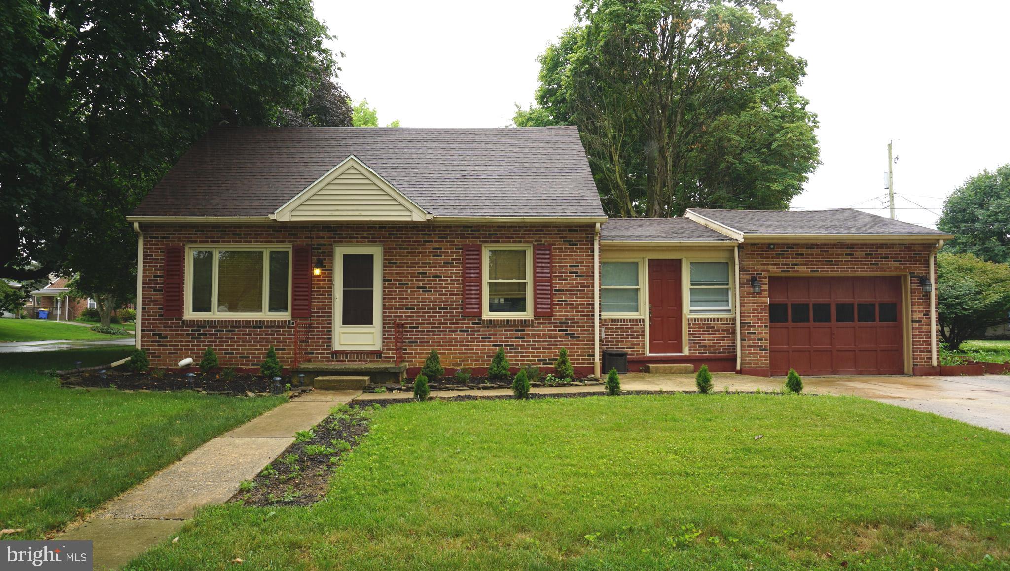 300 Pinehurst Road York, PA 17402 - Photo 1 of 27 Gallery Image 1