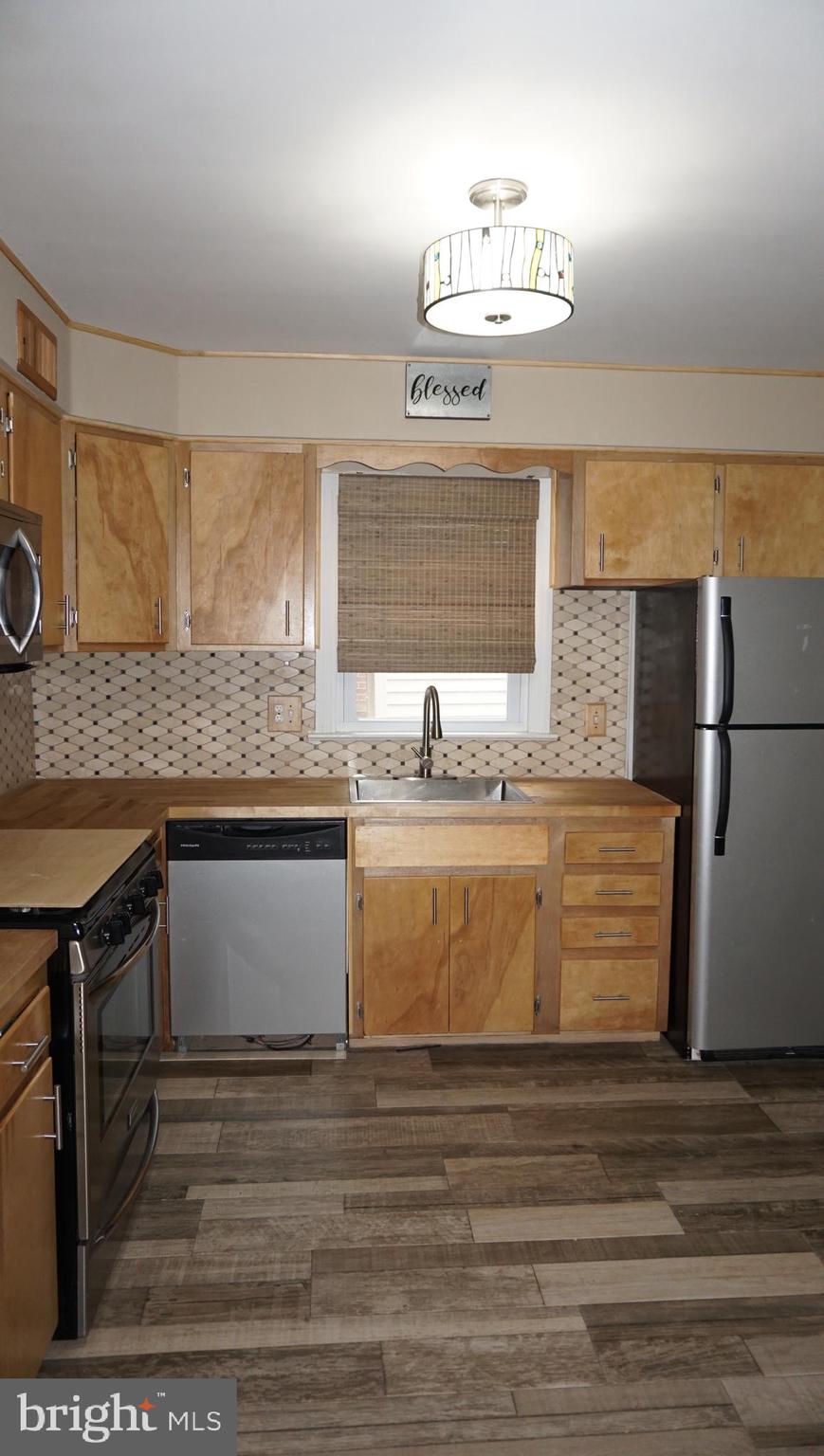 300 Pinehurst Road York, PA 17402 - Photo 6 of 27 Gallery Image 6