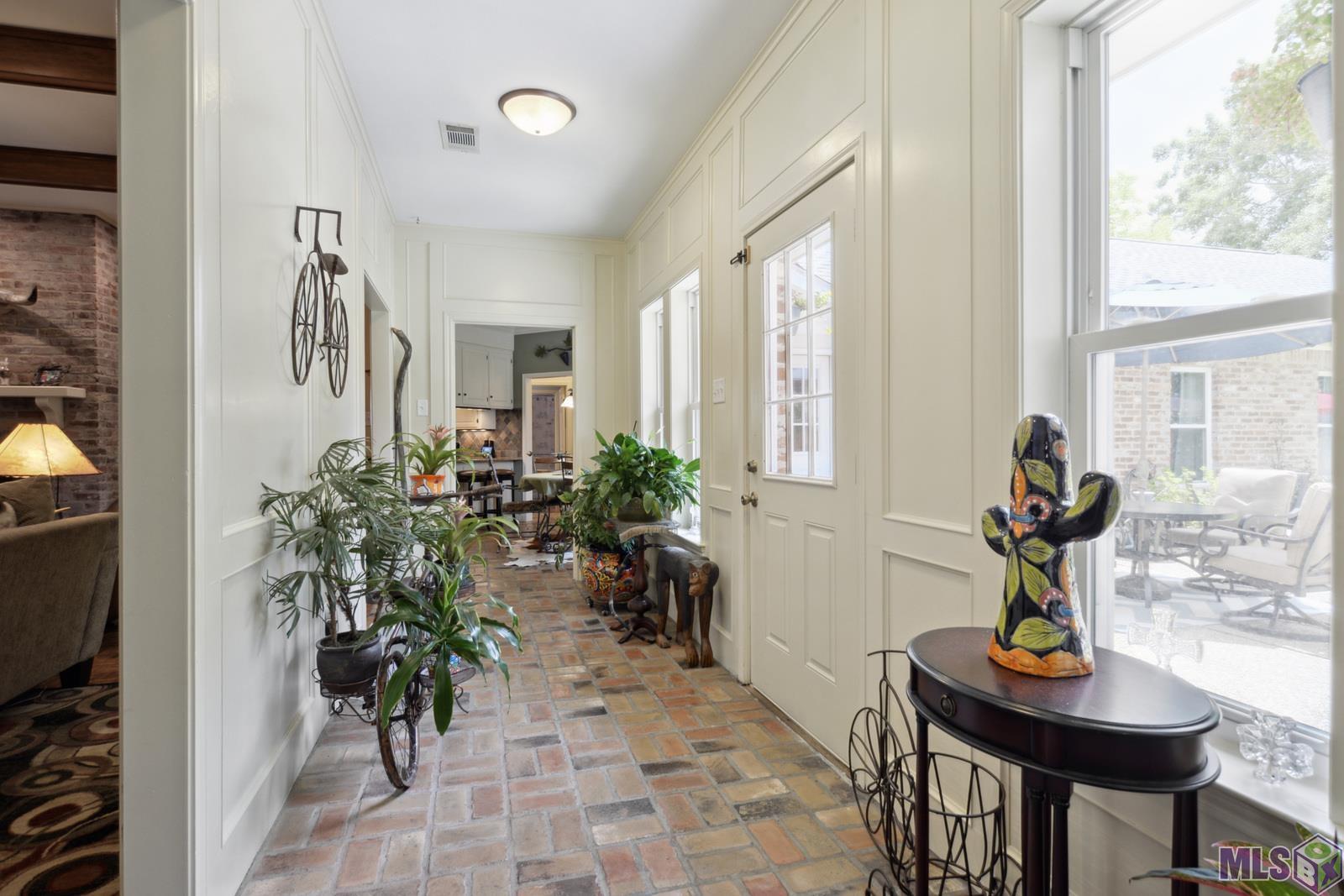 2823 Valcour Aime Avenue Baton Rouge, LA 70820 - Photo 12 of 25
