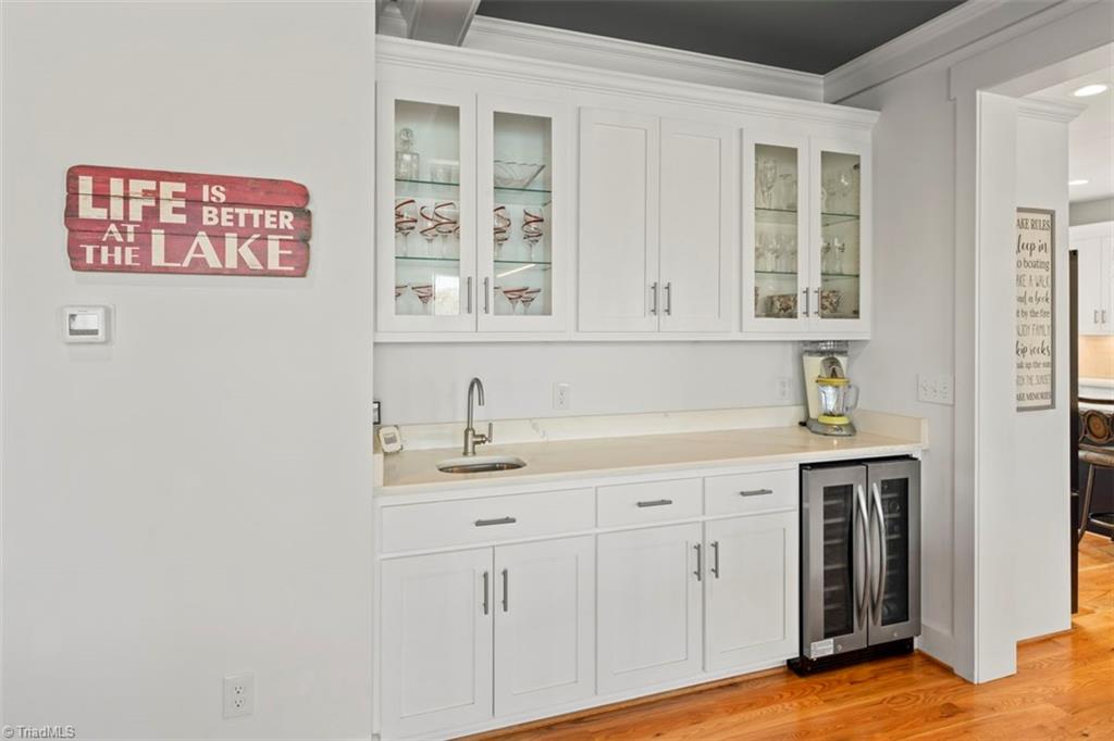 1786 Riverview Road Lexington, NC 27292 - Photo 14 of 50 Wet Bar area