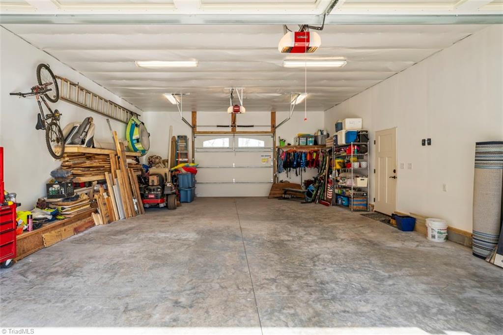 1786 Riverview Road Lexington, NC 27292 - Photo 43 of 50 Finished & insulated garage