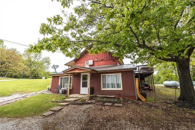 $749,900 | 14980 North Orleans Trail, Stockton, MO 65785