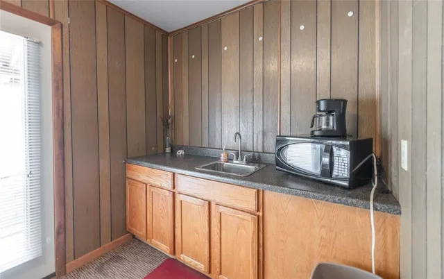 $749,900 | 14980 North Orleans Trail, Stockton, MO 65785