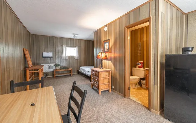 $749,900 | 14980 North Orleans Trail, Stockton, MO 65785