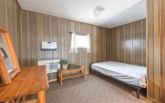 $749,900 | 14980 North Orleans Trail, Stockton, MO 65785