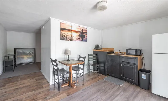 $749,900 | 14980 North Orleans Trail, Stockton, MO 65785