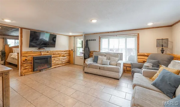$749,900 | 14980 North Orleans Trail, Stockton, MO 65785