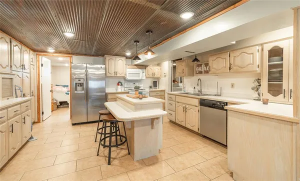 $749,900 | 14980 North Orleans Trail, Stockton, MO 65785