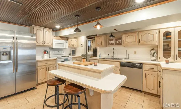 $749,900 | 14980 North Orleans Trail, Stockton, MO 65785