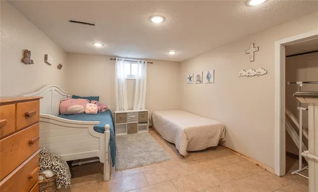 $749,900 | 14980 North Orleans Trail, Stockton, MO 65785