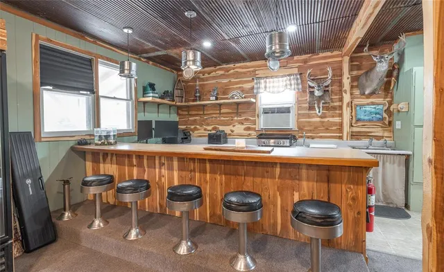 $749,900 | 14980 North Orleans Trail, Stockton, MO 65785