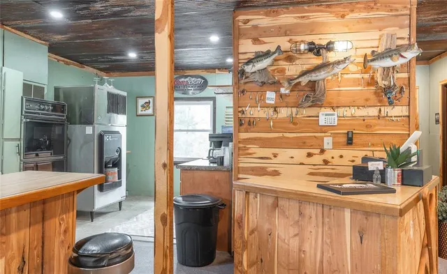 $749,900 | 14980 North Orleans Trail, Stockton, MO 65785