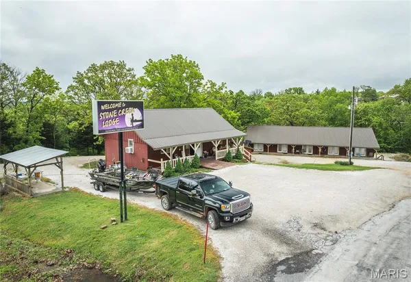 $749,900 | 14980 North Orleans Trail, Stockton, MO 65785