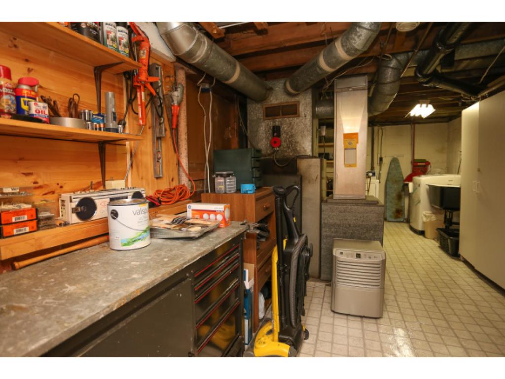 473 South Beech Street Manchester, NH 03103 - Photo 17 of 26