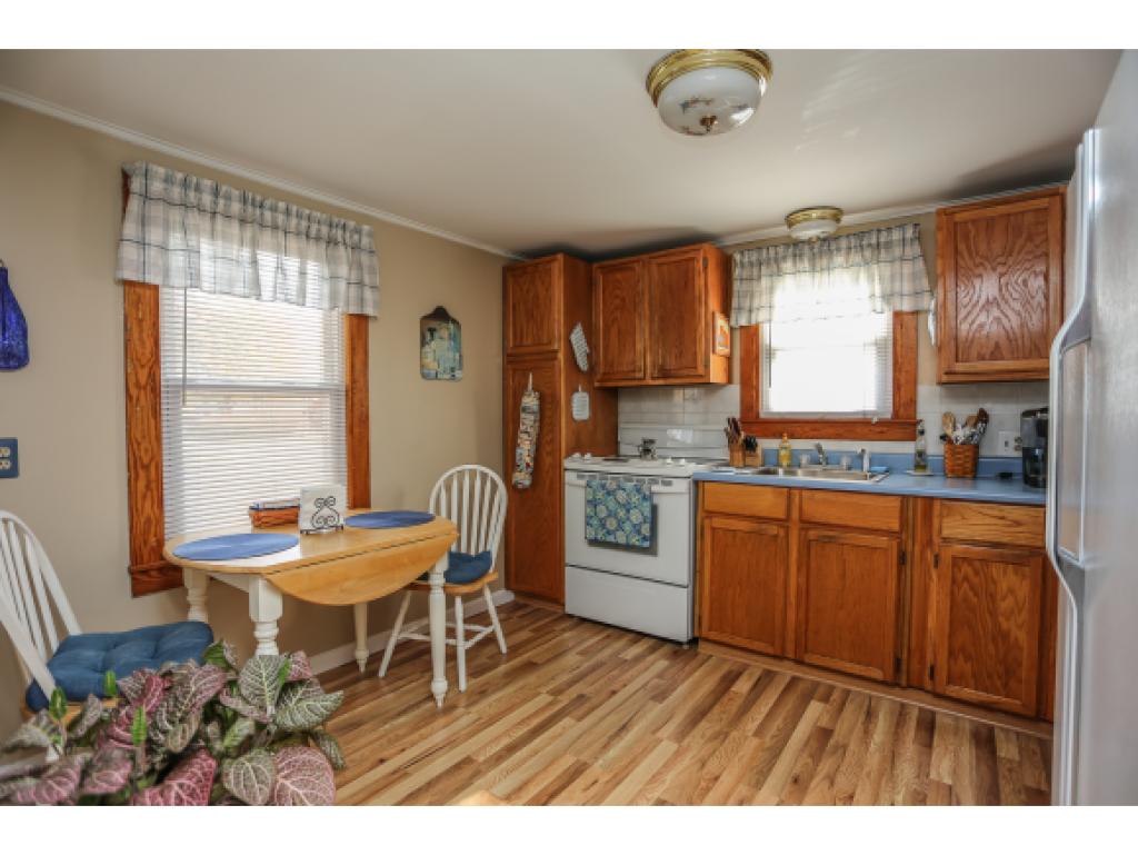 473 South Beech Street Manchester, NH 03103 - Photo 5 of 26