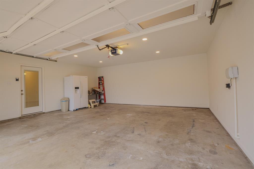 2717 Still Meadow Road Irving, TX 75060 - Photo 17 of 19